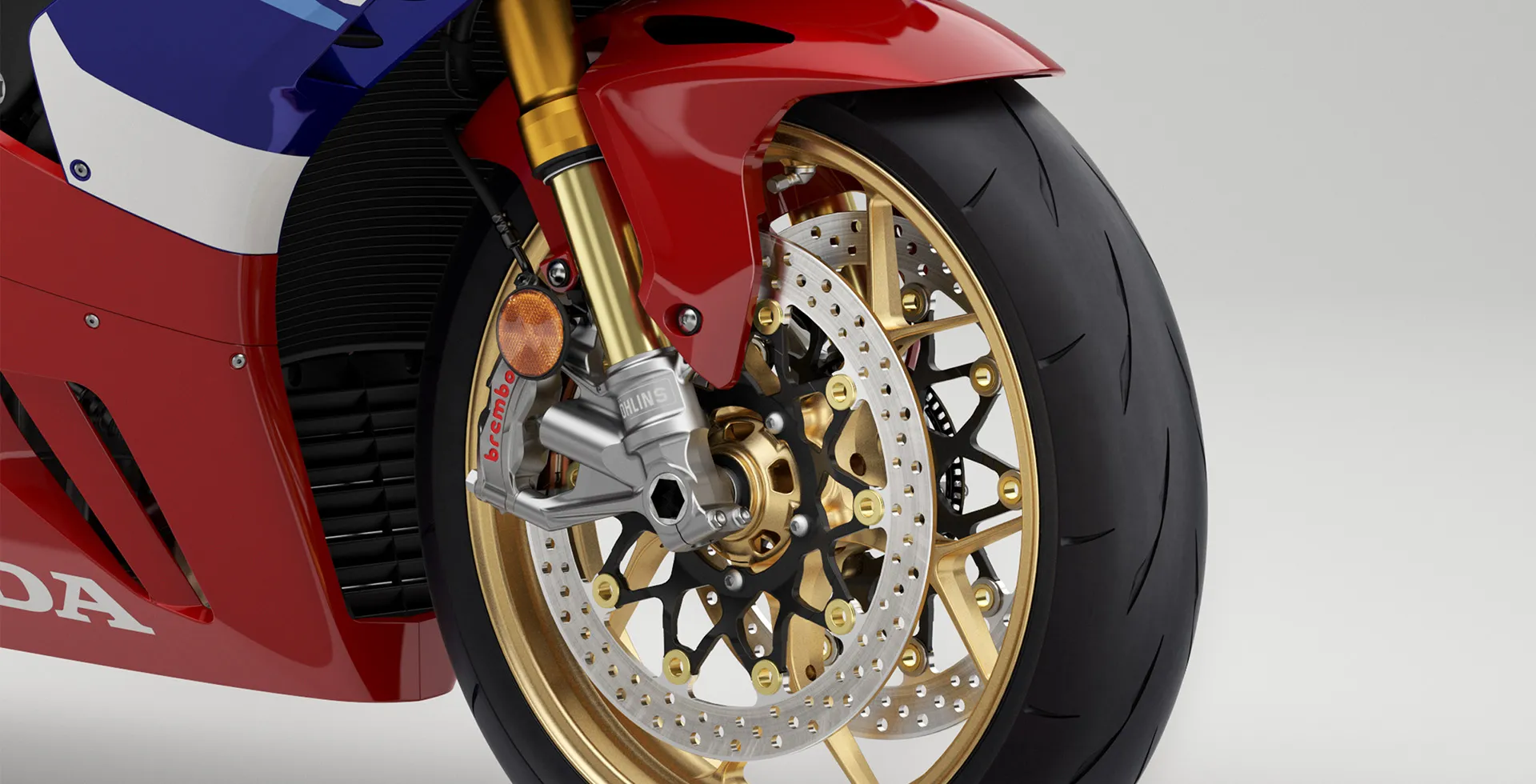 2022_CBR1000RR-R_ED_studio_SP_tricolore_CLOSEUP_01_L